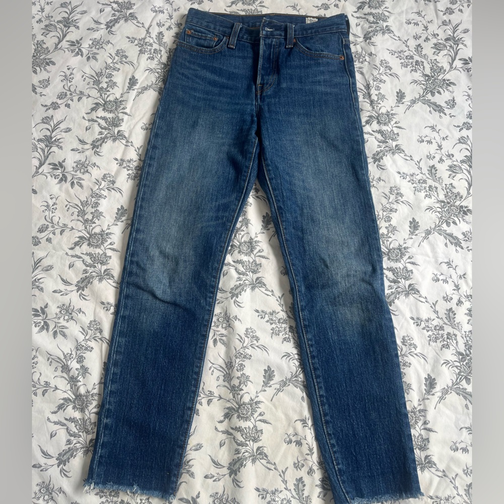 Levi's Wedgie Fit Blue Jeans